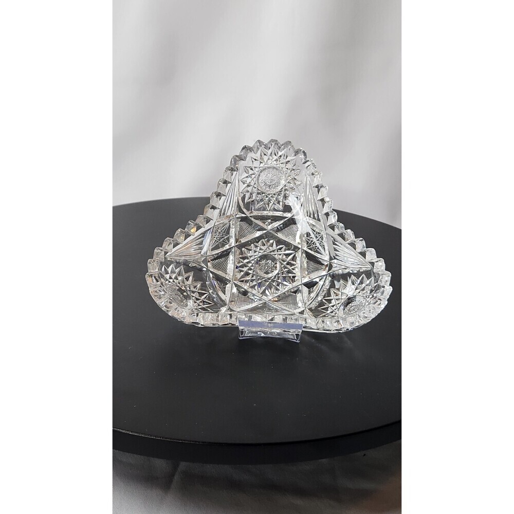 Czech Vintage Leaded Crystal Triangular Clam Shell style Ashtray circa 1950/1960